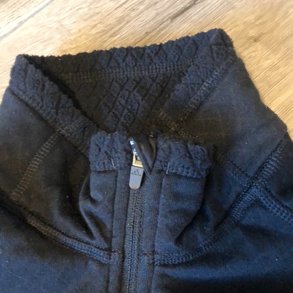 Adidas black fleece running sweater - Picture 3 of 5